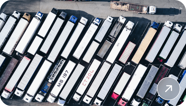 Bild: En översikt över massor av lastbilar